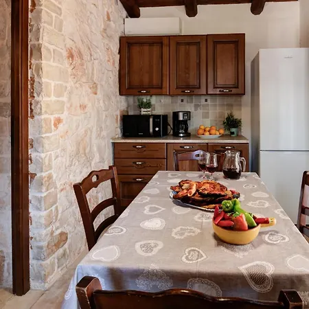 Trulli Italia 6&2, Emma * Castellana Grotte