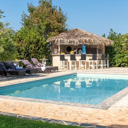 Villa Trulli Italia 6&2, Emma Castellana Grotte